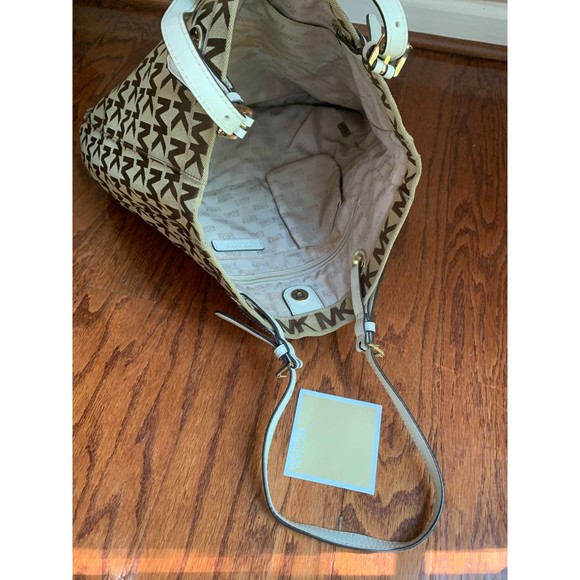 Michael Kors Beige /Brown Signature Canvas Large Jet Set Tote - Picture 3 of 3